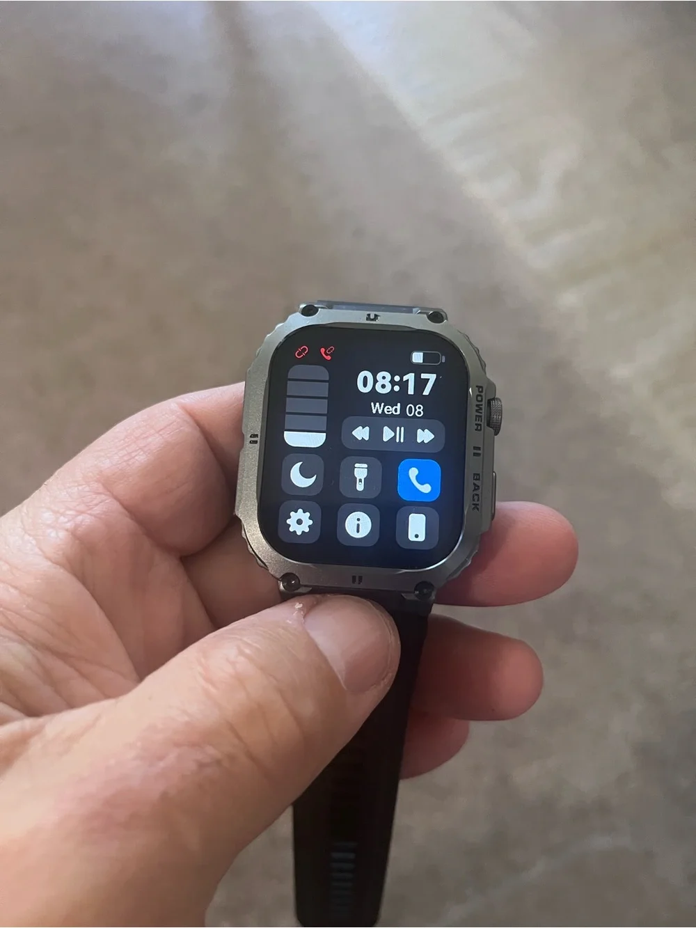 Luxium smartwatch lightly use complete set extra metal bracelet